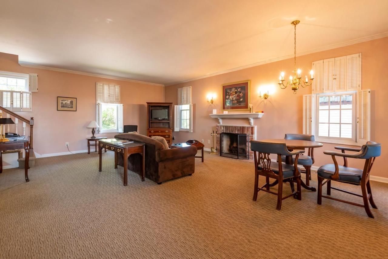 Century Suites Hotel Bloomington Eksteriør bilde